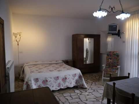 Monolocale Stiacce Apartment ซาตูร์เนีย ภายนอก รูปภาพ